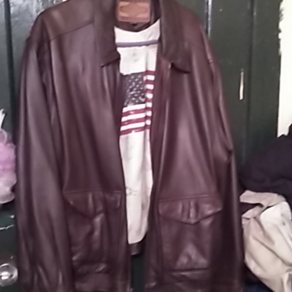 A genuine leather bomber - Picture 1 of 1